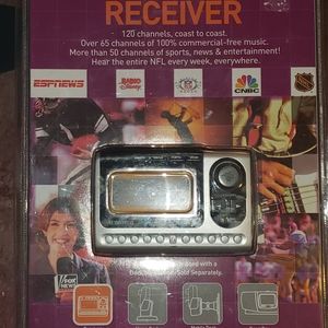 Audiovox Sirius Satellite Radio with Remote
